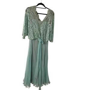 Vintage Jack Bryan Teal Maxi Dress – Chiffon, Pleated Skirt & Beaded Lace